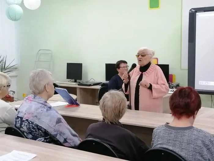 share-photo-1071601483