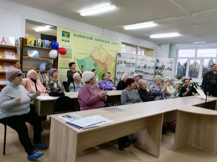 share-photo-1071601739